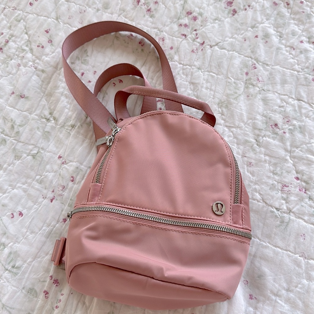 𝗟𝗨𝗟𝗨𝗟𝗘𝗠𝗢𝗡 City Adventurer Backpack Micro 3L!